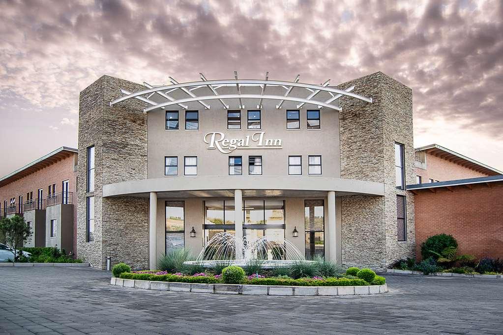 Regal Inn Hotel Midrand Exterior foto